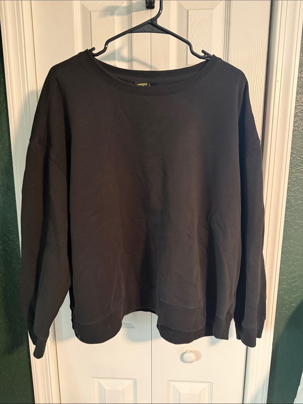 Athletic Works Black Crewneck Sweatshirt